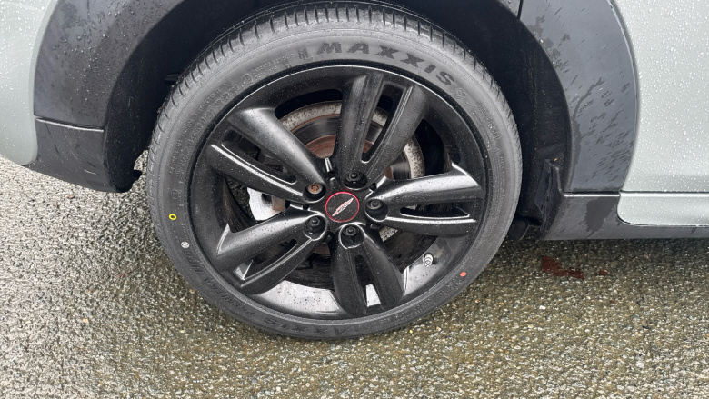 MINI Hatchback 2.0 Cooper S Sport II 5dr Petrol Hatchback